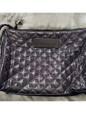 REBECCA MINKOFF HOLT RENFREW, WRIST BAG, BLACK SPARKLE QUILTED FABRIC, TOP ZIPPE